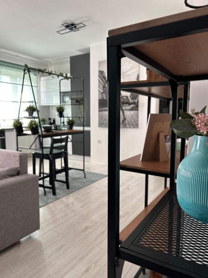 Sophie'S Urban Nest Apartment Miskolc Luaran gambar